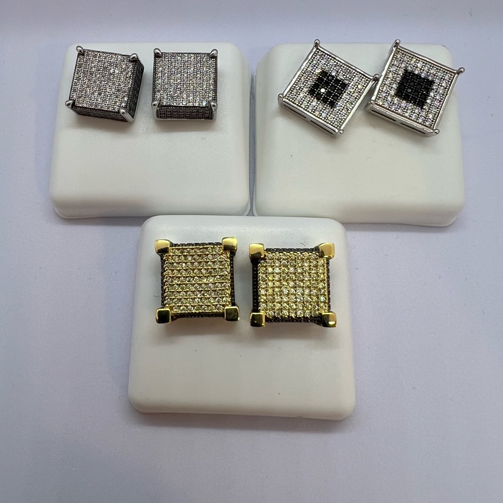 Square Stud Earrings Set in Silver and Gold Unisex
